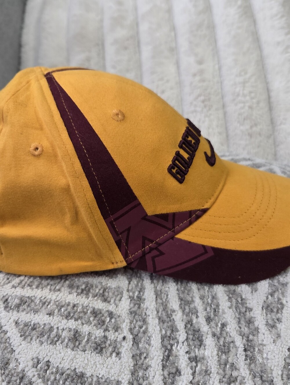 VTG Minnesota Golden Gophers YOUTH Hat Cap NIKE Team‎ Fitted - Picture 3 of 10